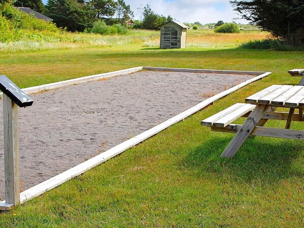 Property grounds - 8 Person Holiday Home in Hirtshals (Hirtshals)