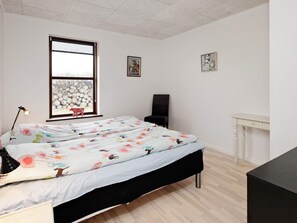 4 bedrooms - 8 Person Holiday Home in Hirtshals (Hirtshals)