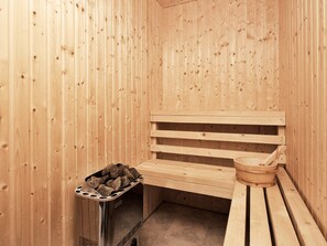 Sauna - 8 Person Holiday Home in Hirtshals (Hirtshals)
