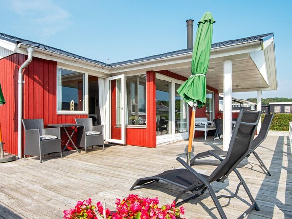 House | Property amenity