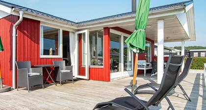 6 Person Holiday Home in Juelsminde-by Traum