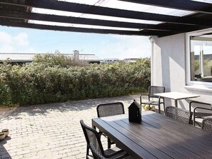 Exterior - Serene Holiday Home in Løkken near Sea (Lokken)