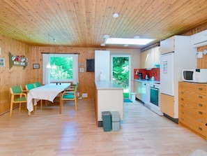 House | Private kitchen | Highchair - 8 Person Holiday Home in Rorvig-by Traum (Rørvig)