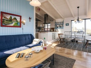 House | Interior - 4 Person Holiday Home in Snedsted (Snedsted)
