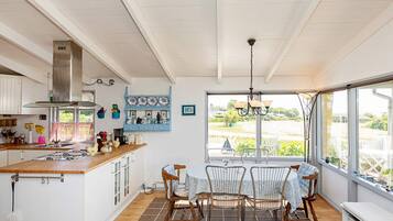 House | Private kitchen | High chair