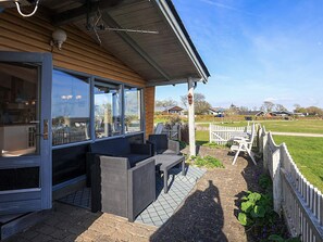 House | Water view