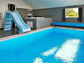 Ferienhaus | Pool | Innenpool, Außenpool