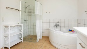 Bathroom - Quaint Holiday Home in Zealand With Large Terrace (Vig)