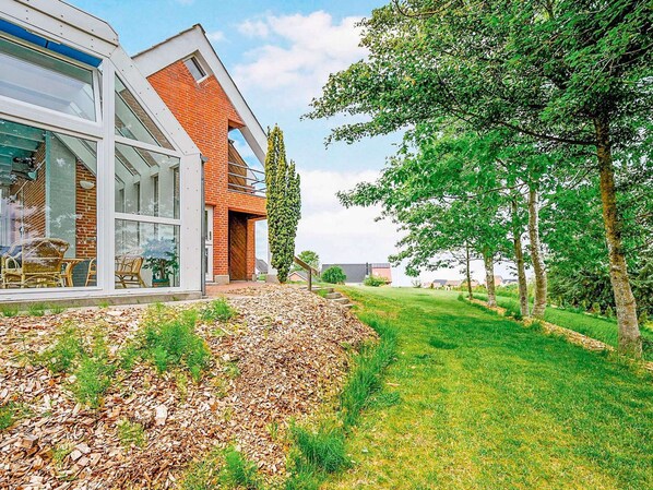 House | Exterior - Luxury Retreat With Pool - By Traum Ferienwohnungen (Farso)