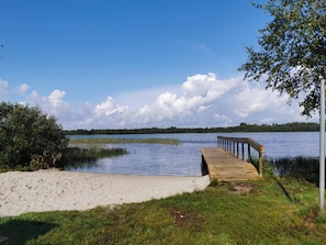 Vista al agua