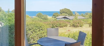 Rustic Holiday Home in Augustenborg near Sea