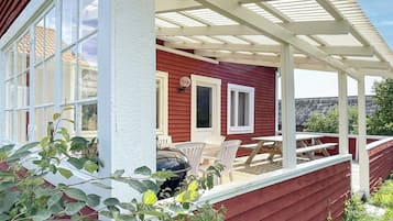 House | Exterior