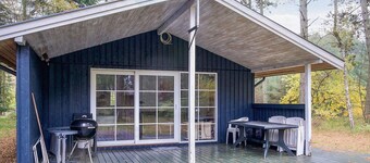 บ้านพักวันหยุดที่อิดีลลิคใน Store Fuglede ใกล้ป่า