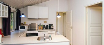 Idyllic Holiday Home in Store Fuglede near Forest