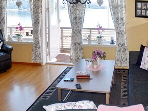House | Living area - 4 Star Holiday Home in Selje (Stad)