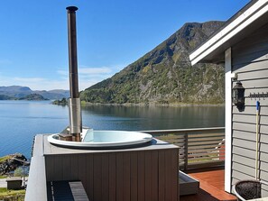 House | Spa treatment - 4 Star Holiday Home in Selje (Stad)
