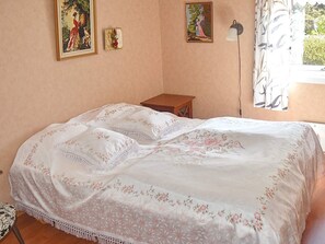 Ferienhaus | 2 Schlafzimmer, individuell eingerichtet