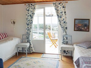 Casa | 2 habitaciones, muebles diferentes y ropa de cama