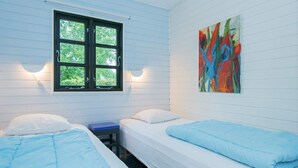 3 chambres, lits bébé