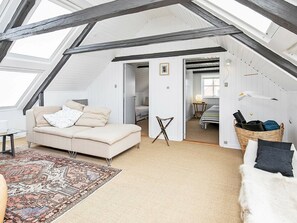 3 bedrooms, cots/infant beds - Rustic Holiday Home in Harboøre near North Sea (Harboore)