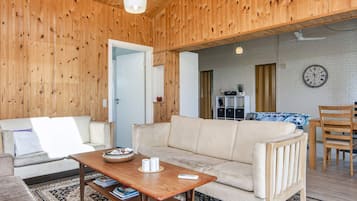 House | Dining