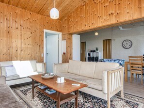 House | Dining
