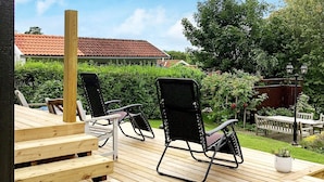 Balcony - 5 Person Holiday Home in Tibro (Tibro)