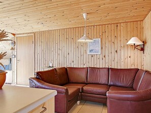 Living room - Relaxed Holiday Home in Skjern near Sea (Skjern)