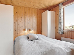 2 bedrooms, cots/infant beds - Relaxed Holiday Home in Skjern near Sea (Skjern)