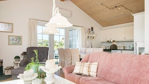 House | Water view - 7 Person Holiday Home in Hemmet (Hemmet)