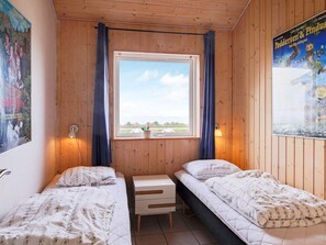 5 Schlafzimmer, Babybetten
