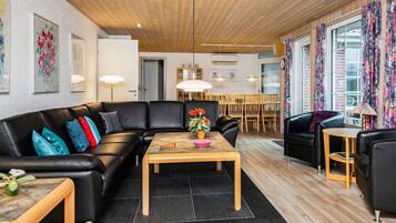 House | Living area