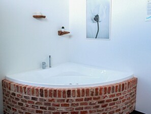 House | Spa treatment