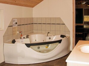 House | Spa treatment