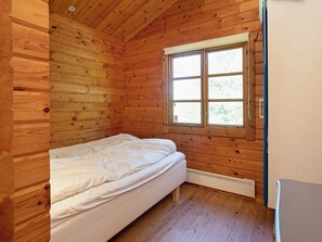 3 Schlafzimmer, Babybetten