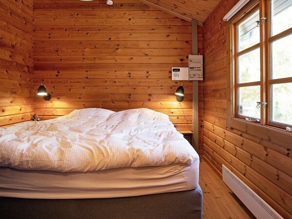 3 Schlafzimmer, Babybetten