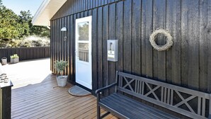 Unclassified image, 2 of 19, button - Tranquil Holiday Home in Henne With Sauna (Henne)