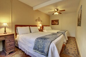 2 slaapkamers, een strijkplank/strijkijzer, wifi, beddengoed