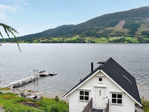 6 Person Holiday Home in Vestnes