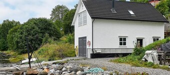 6 Person Holiday Home in Vestnes