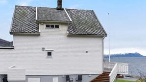 Exterior - 10 Person Holiday Home in Haramsøy (Haram)