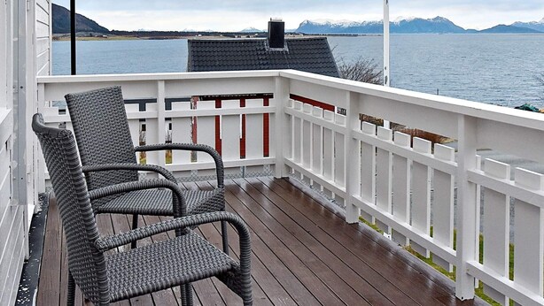 Exterior - 10 Person Holiday Home in Haramsøy (Haram)