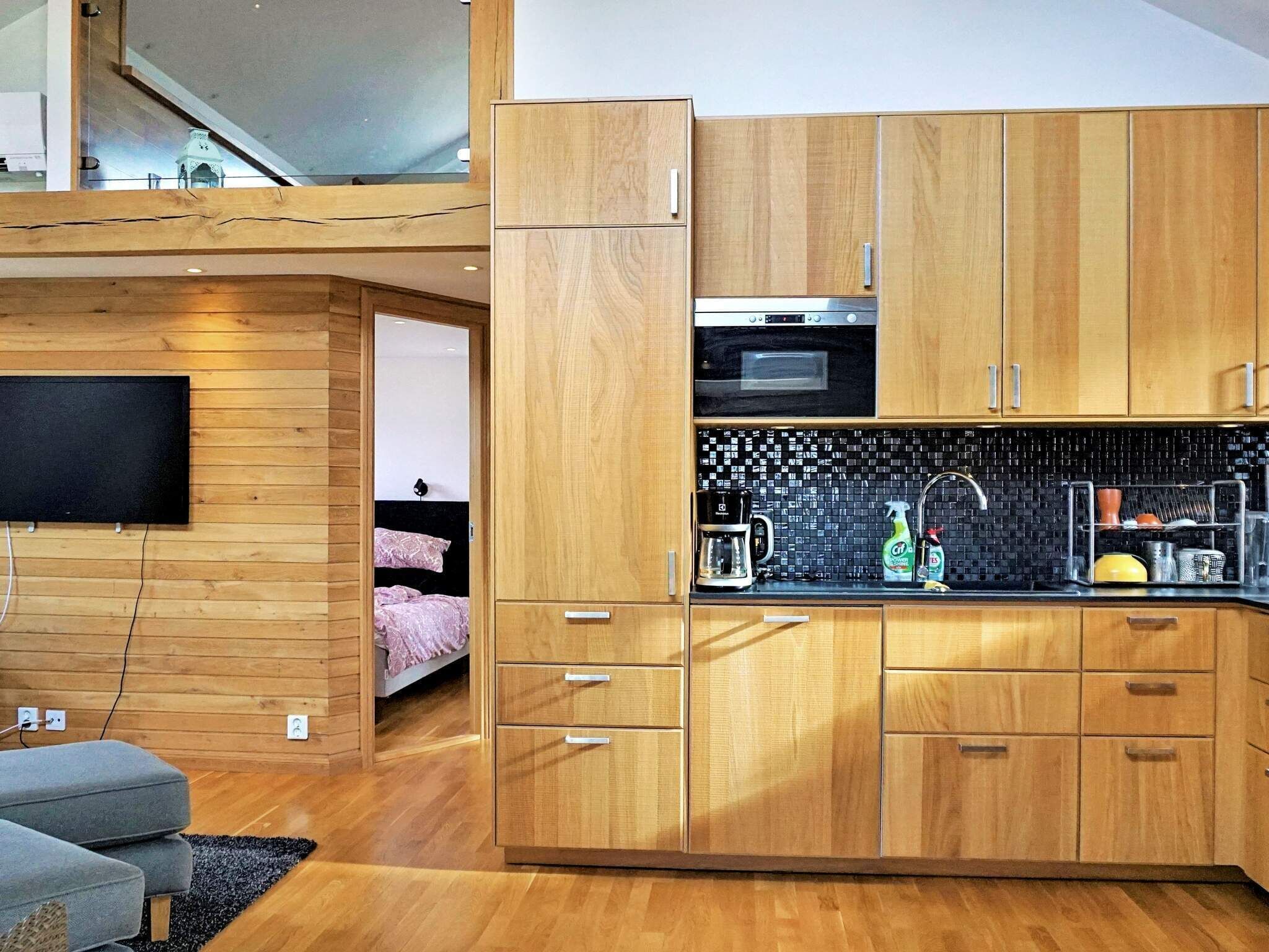 1 bedroom, individually furnished
