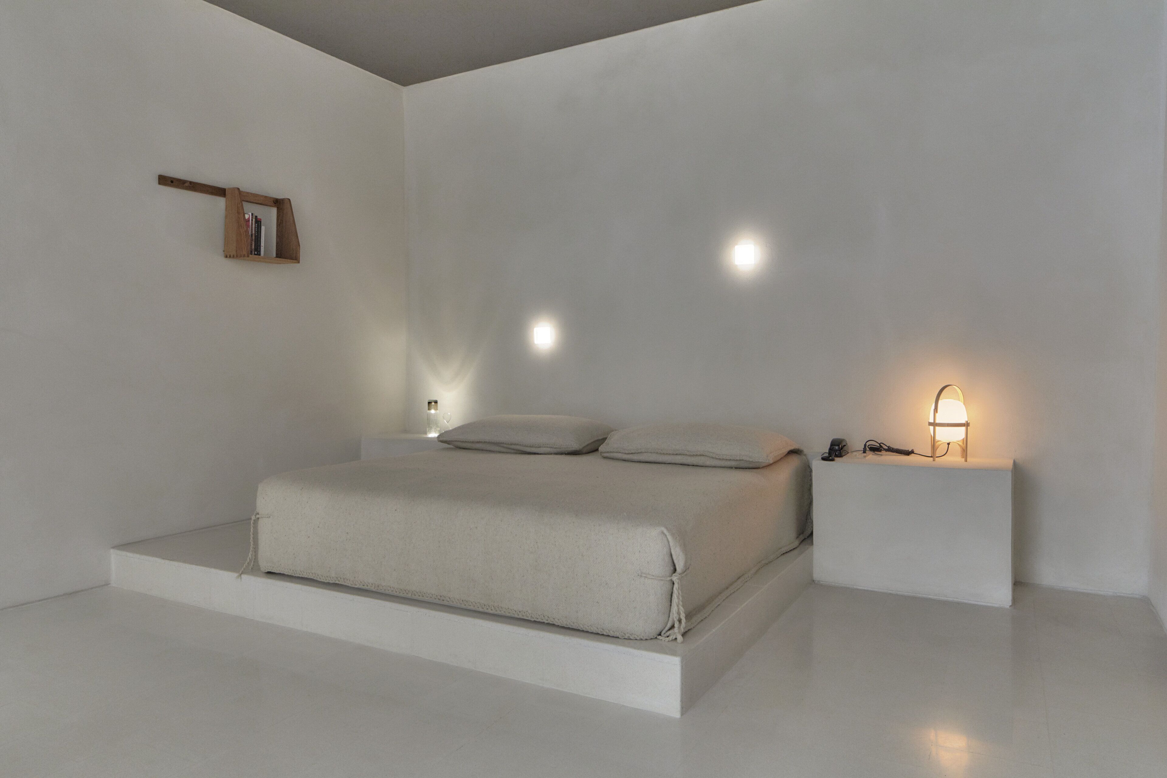 minibar, in-room safe, desk, laptop workspace