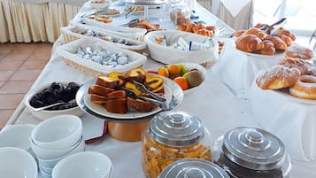 Desayuno buffet incluido todos los días