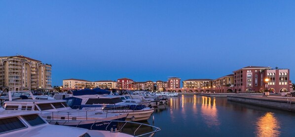 Marina