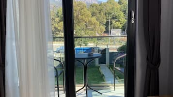 1 + 1 Premium | 1 habitación, escritorio, insonorización y wifi gratis