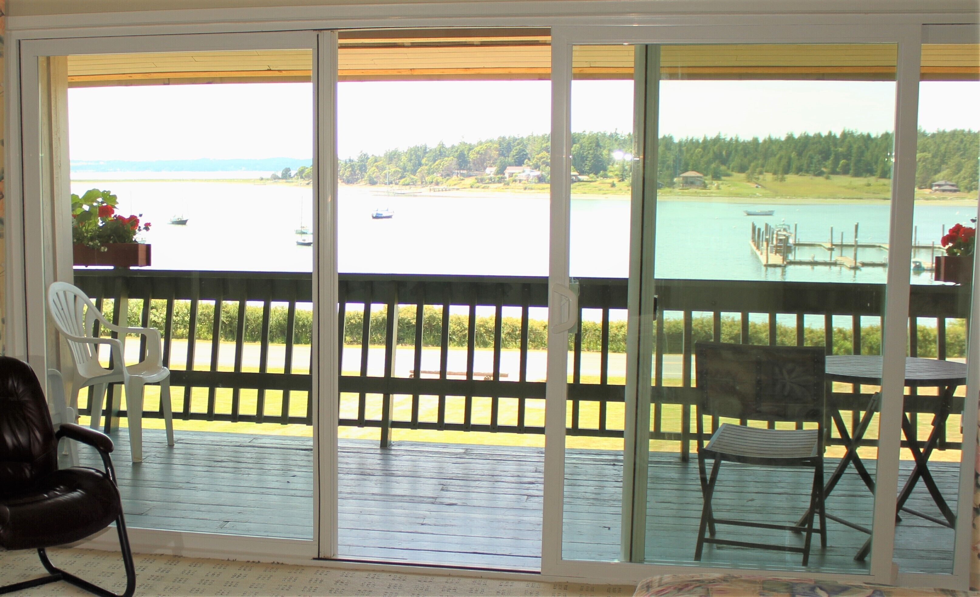 Coho Queen Room With Sunset Deck | バルコニーからの眺望