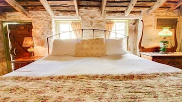 1 chambre, fer et planche Ă repasser, Wi-Fi, draps fournis