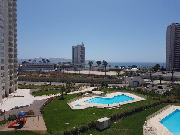 Utomhuspool